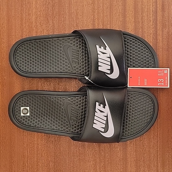 Men's Size 13 NIKE Flip Flops NEW WITH TAGS - Picture 5 of 5